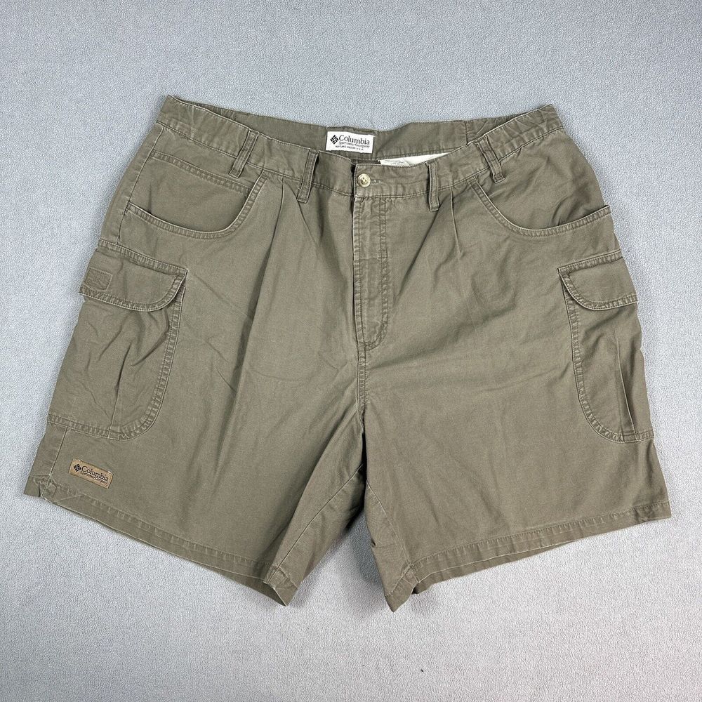Columbia Cargo Shorts Mens 40 7" Inseam Army Green Olive Pleat Pockets